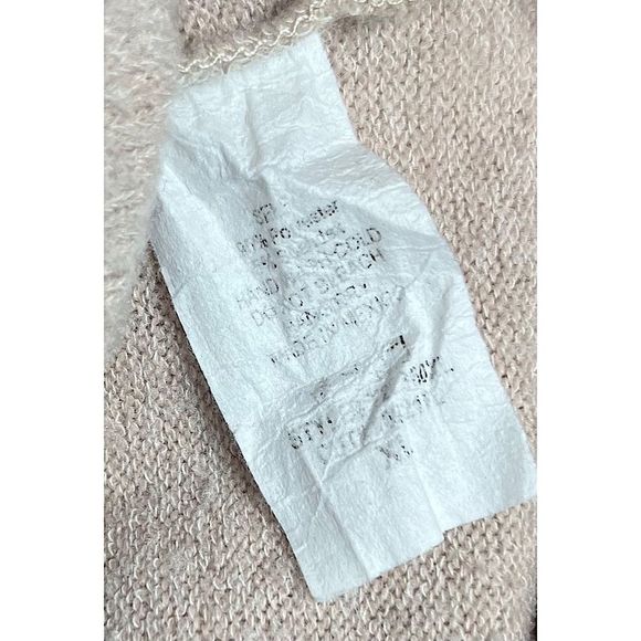 White Birch Fall Oversized Turtleneck Shirt | Color: Cream | Size: XL - Picture 5 of 5